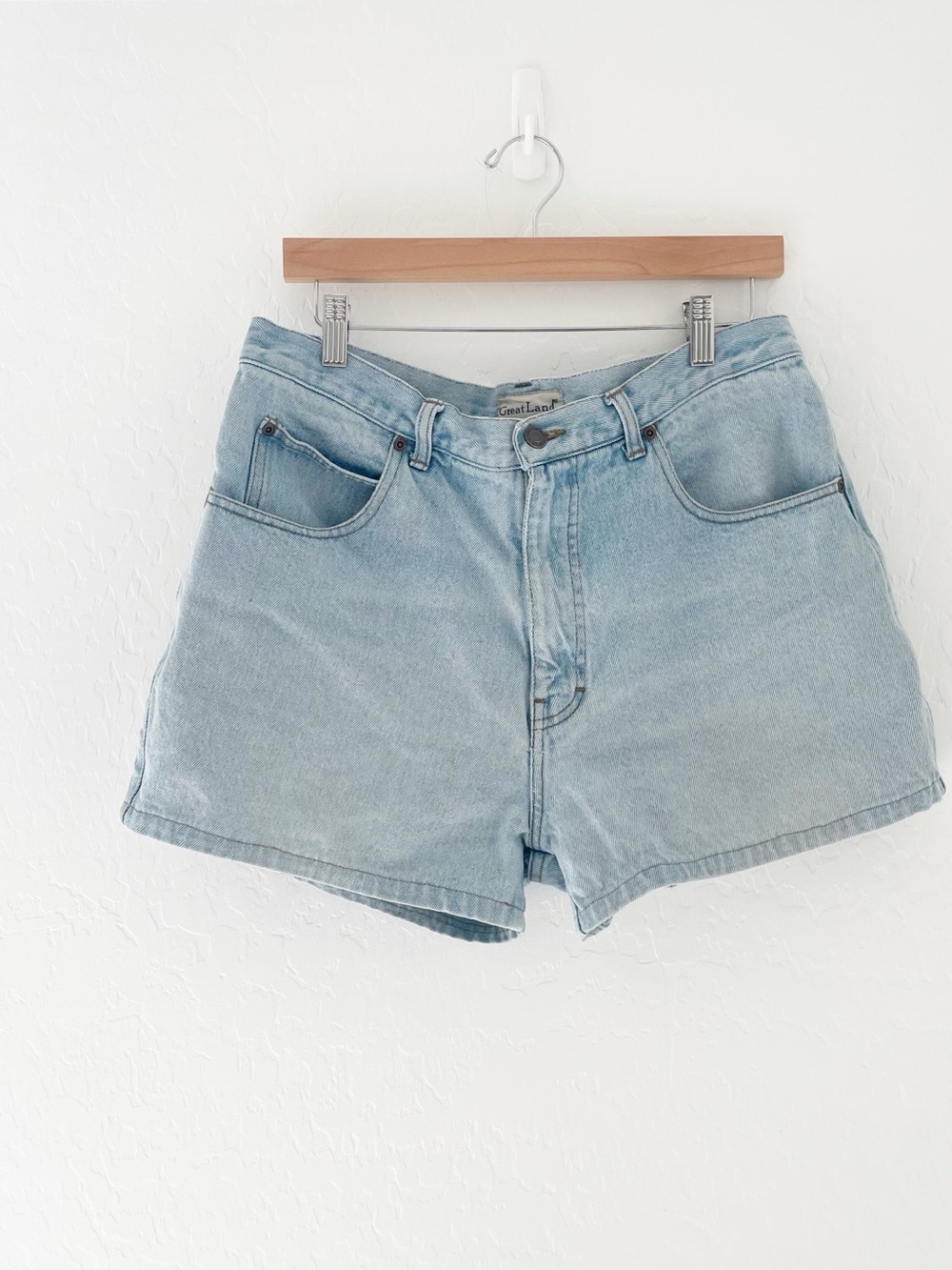 Vintage cotton high rise jean shorts size 34